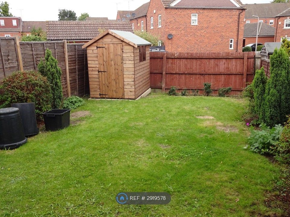 Property photo 2 of 8