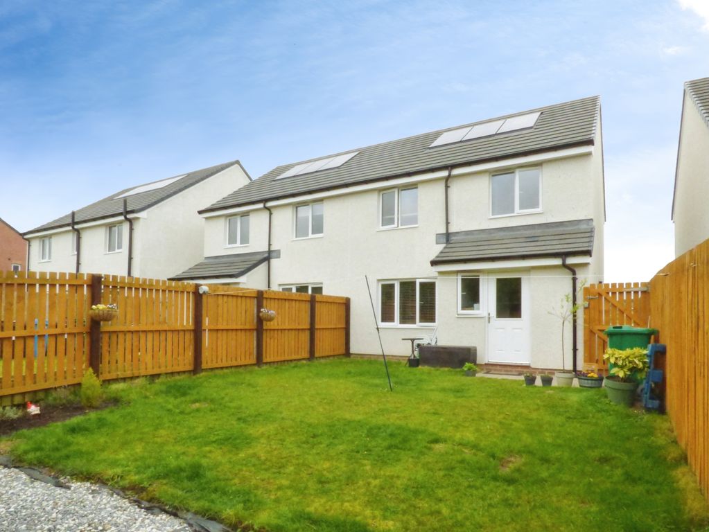 Property photo 3 of 27 Rear Garden