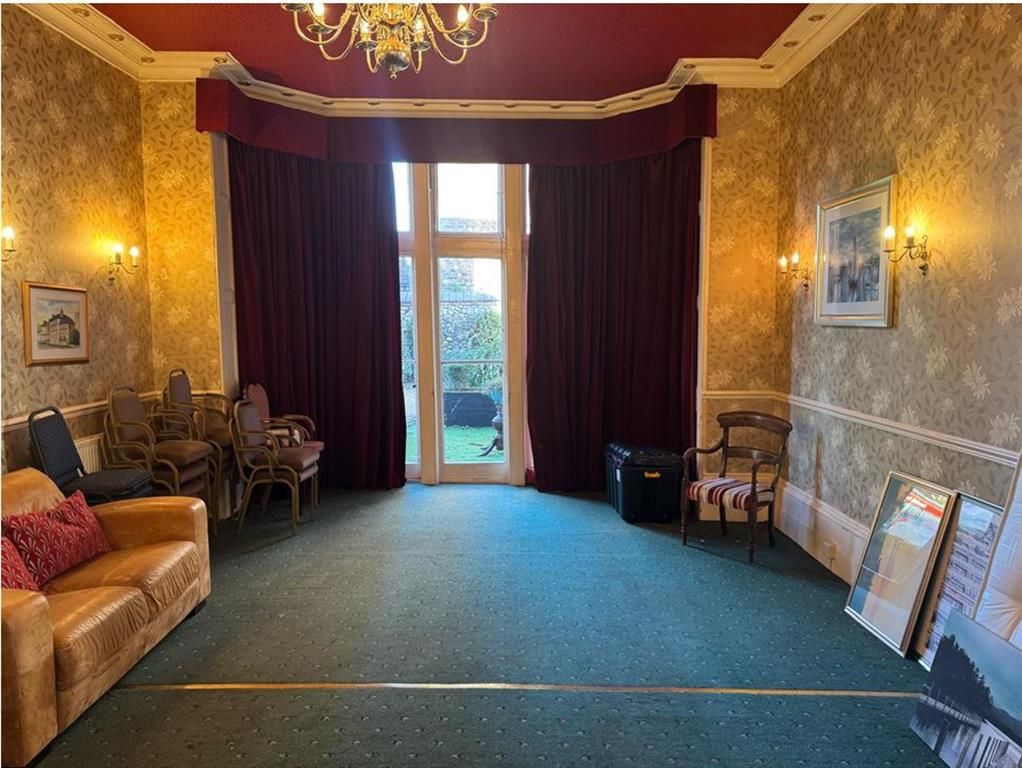 Property photo 3 of 7