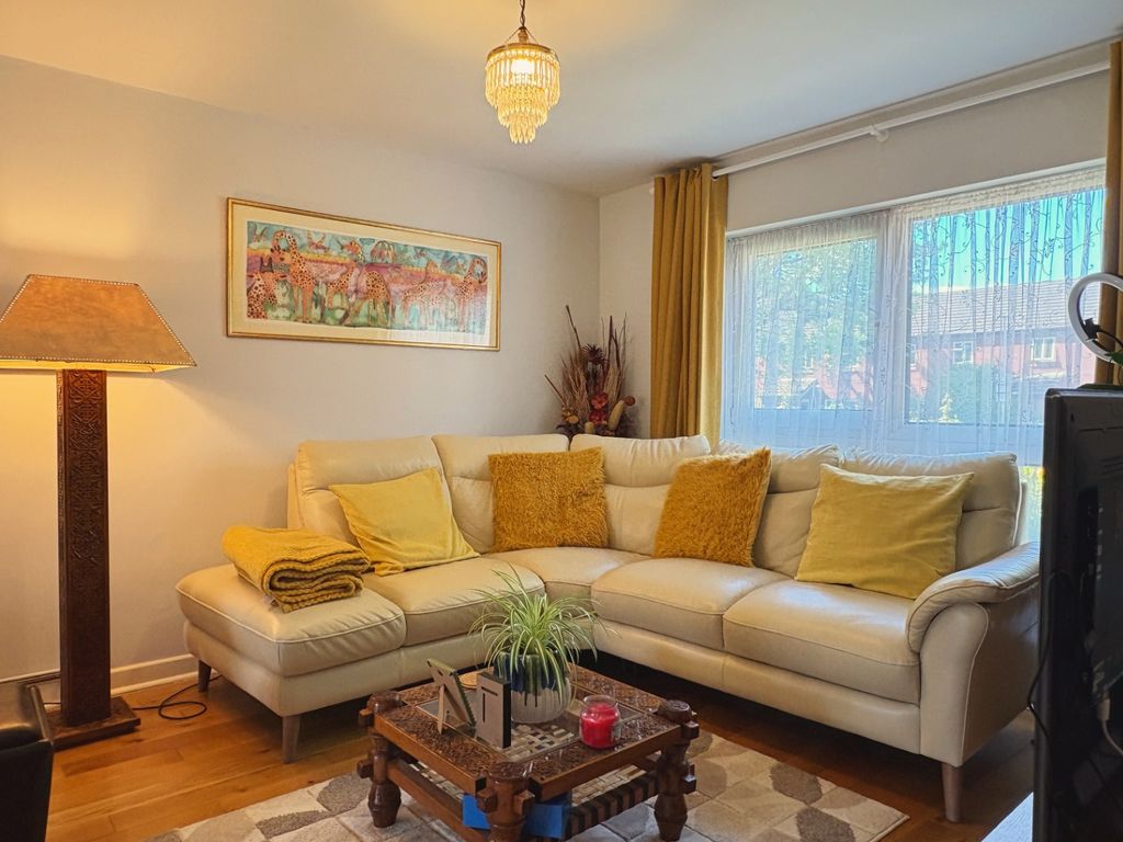 Property photo 3 of 16 5033116