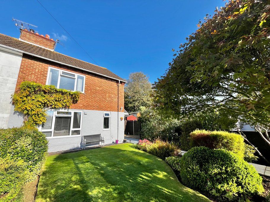 Property photo 1 of 33