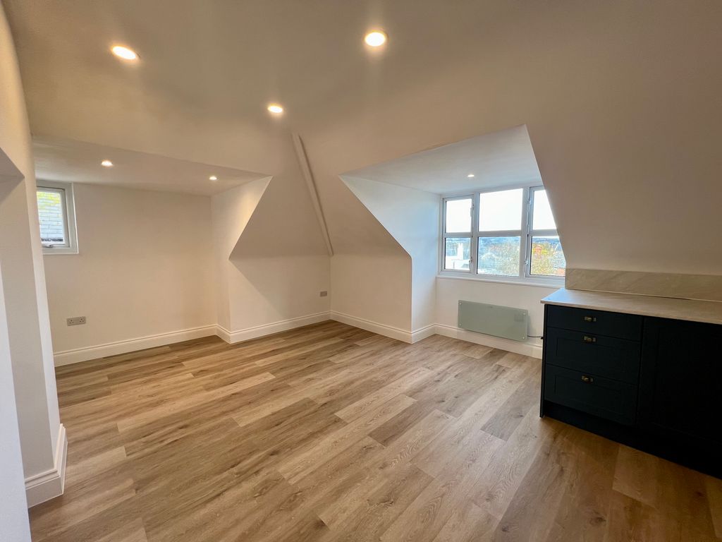 Property photo 3 of 9 Living Room