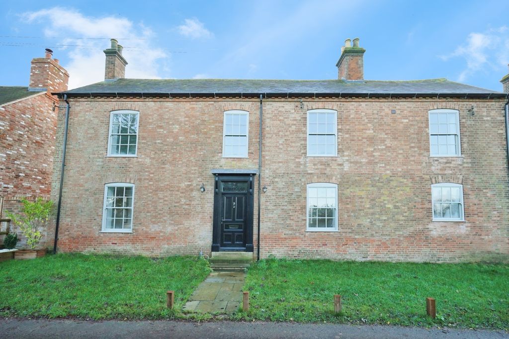 Property photo 2 of 24 Pbox-Img.Jpg