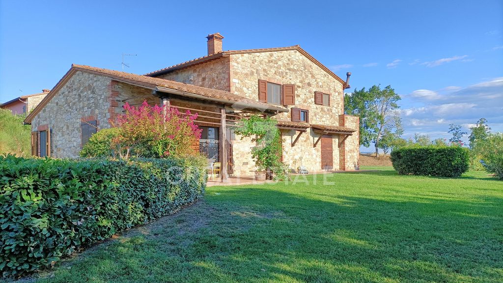 Property photo 3 of 77