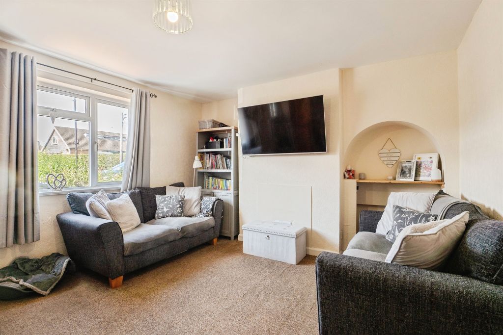 Property photo 2 of 16