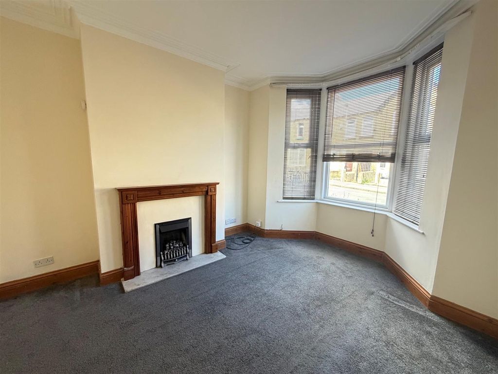 Property photo 2 of 7 2.Jpg