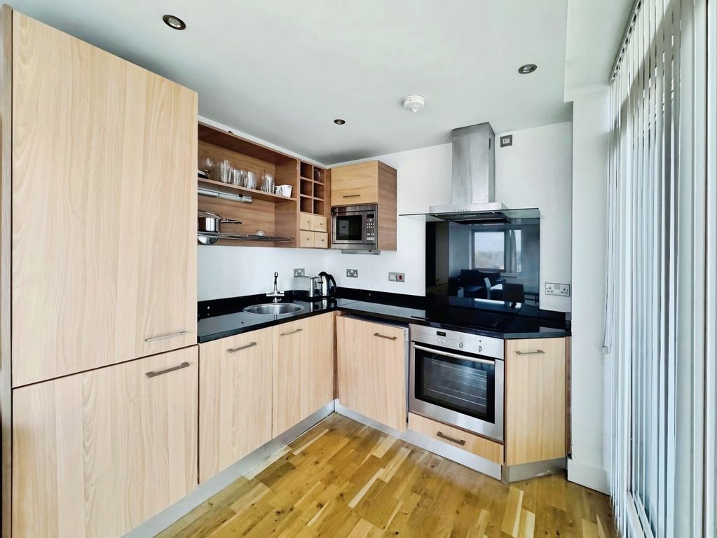 Property photo 2 of 9 Picture No. 20