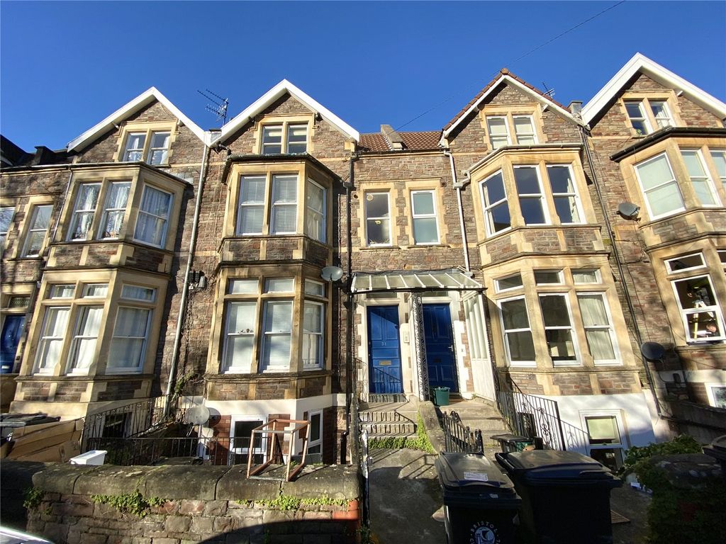 Property photo 1 of 16 Picture No. 09