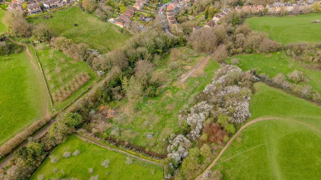 Property photo 3 of 21 Plot