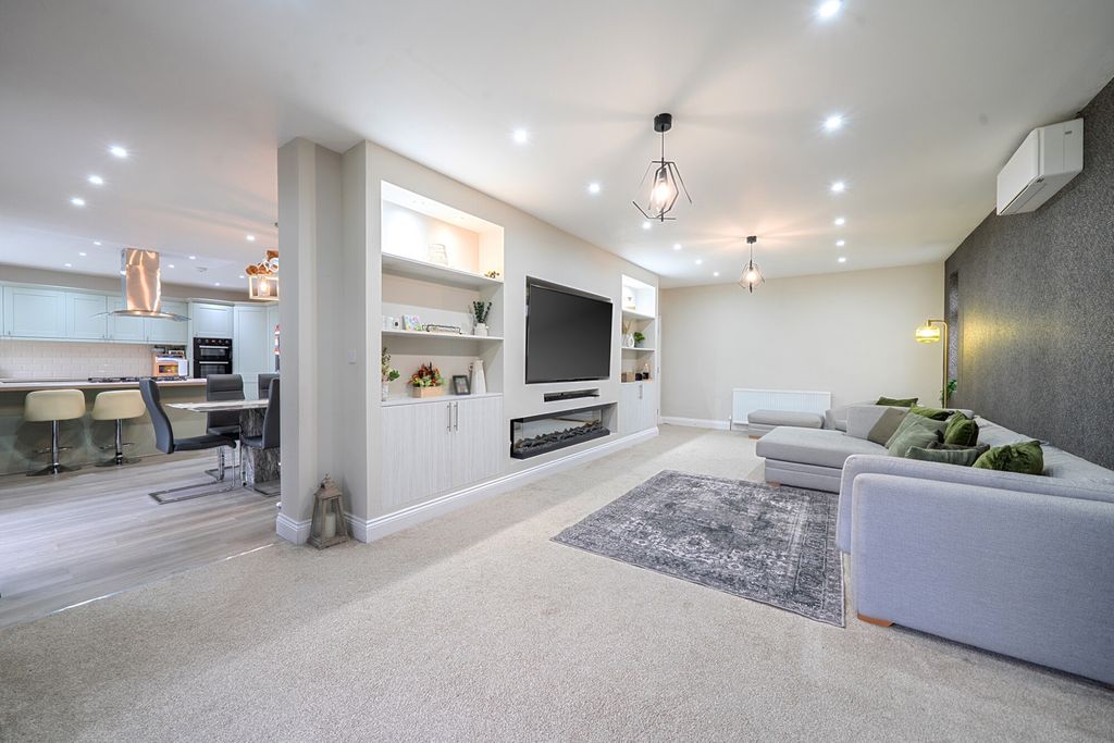 Property photo 2 of 22 1433857-14-69c68d...