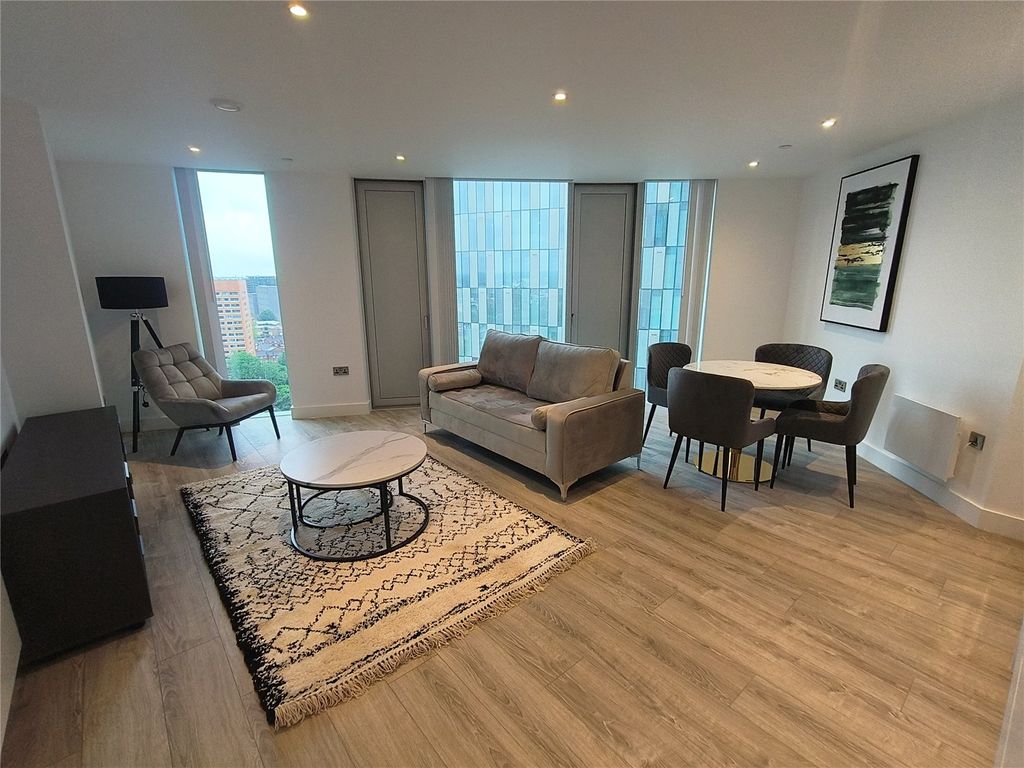 Property photo 2 of 25 Picture 2