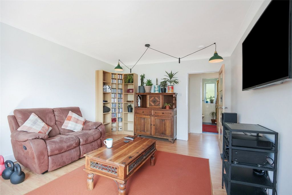 Property photo 2 of 20 Picture No. 03