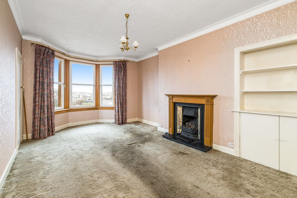 Property photo 2 of 18 Property Image 2