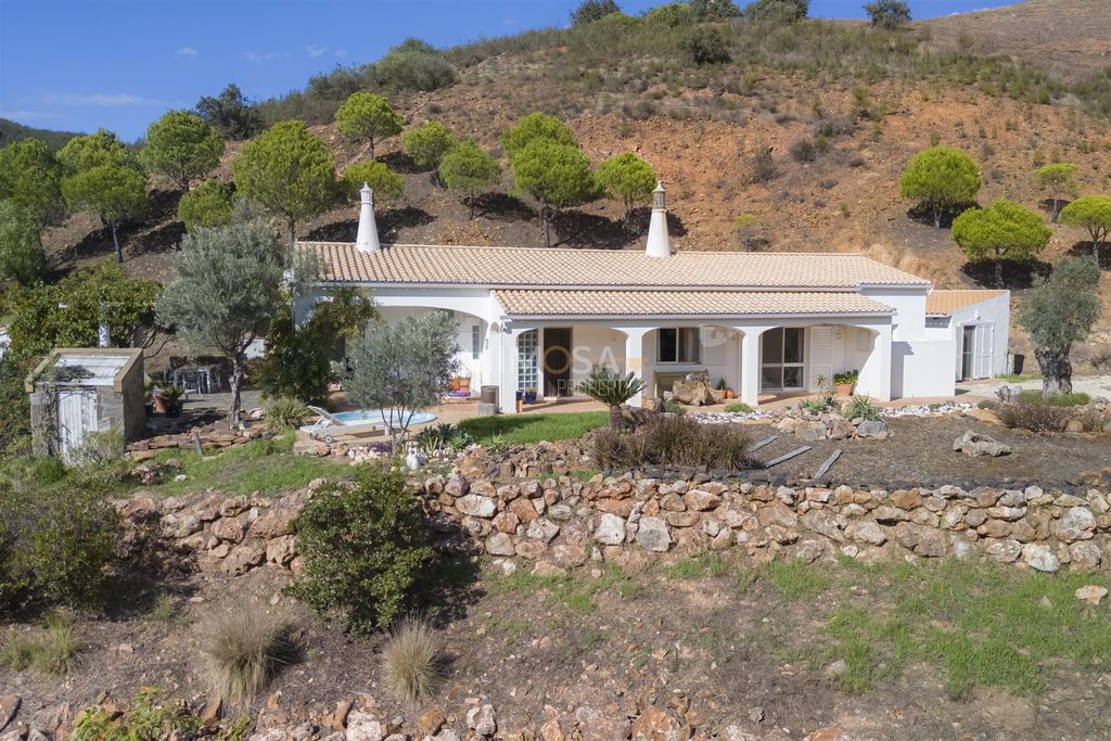 Property photo 1 of 59