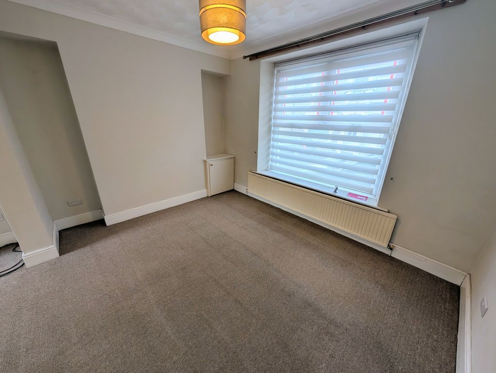 Property photo 3 of 11 Pxl_20260113_143041019~2