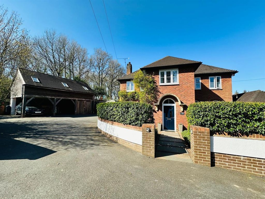 Property photo 1 of 49