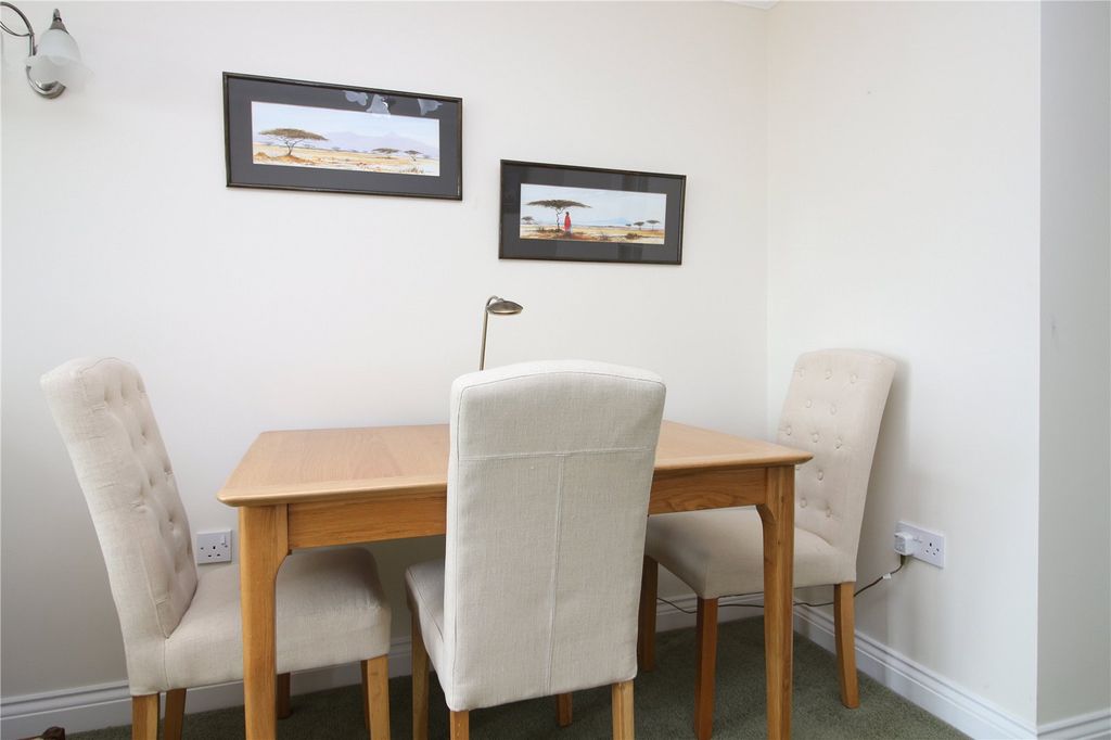 Property photo 3 of 11 Picture No. 04