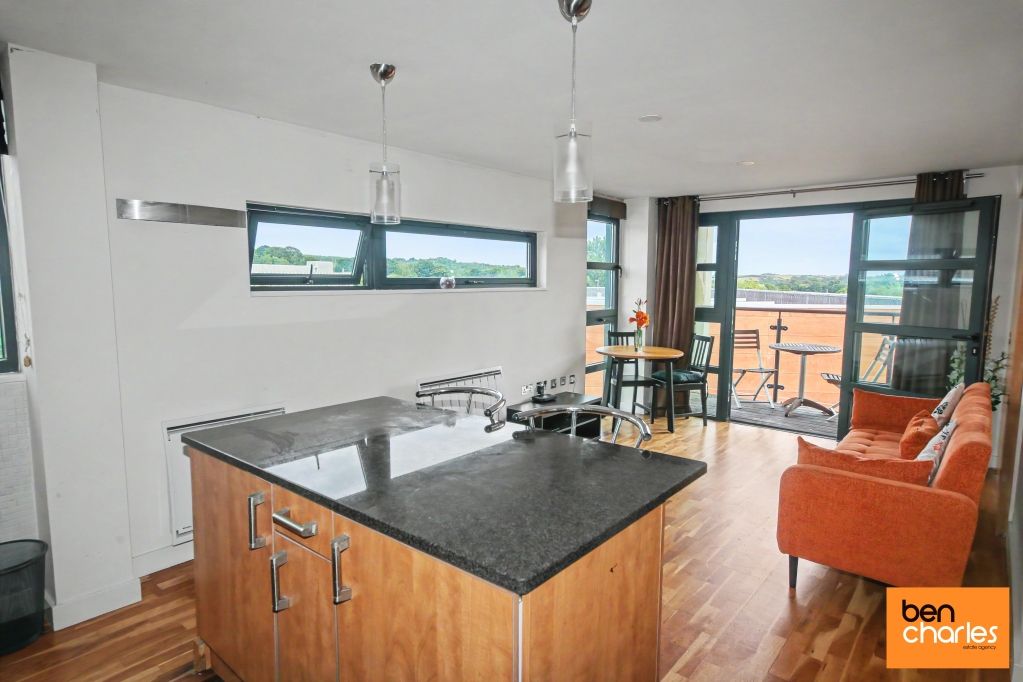 Property photo 3 of 9 Picture No. 04