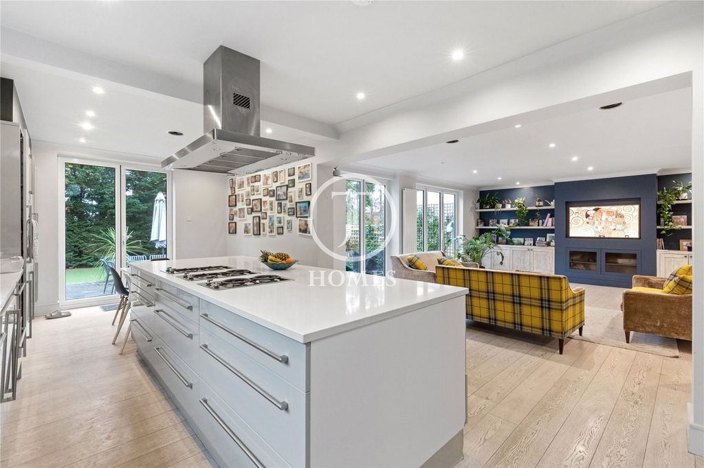 Property photo 1 of 11 Picture No. 05