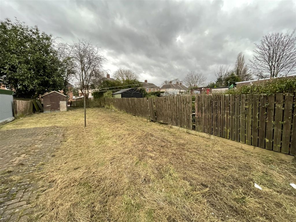 Property photo 2 of 6 Tempimageq6F1Xk.Jpg