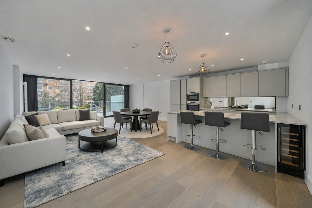 Property photo 1 of 14 Picture No. 37