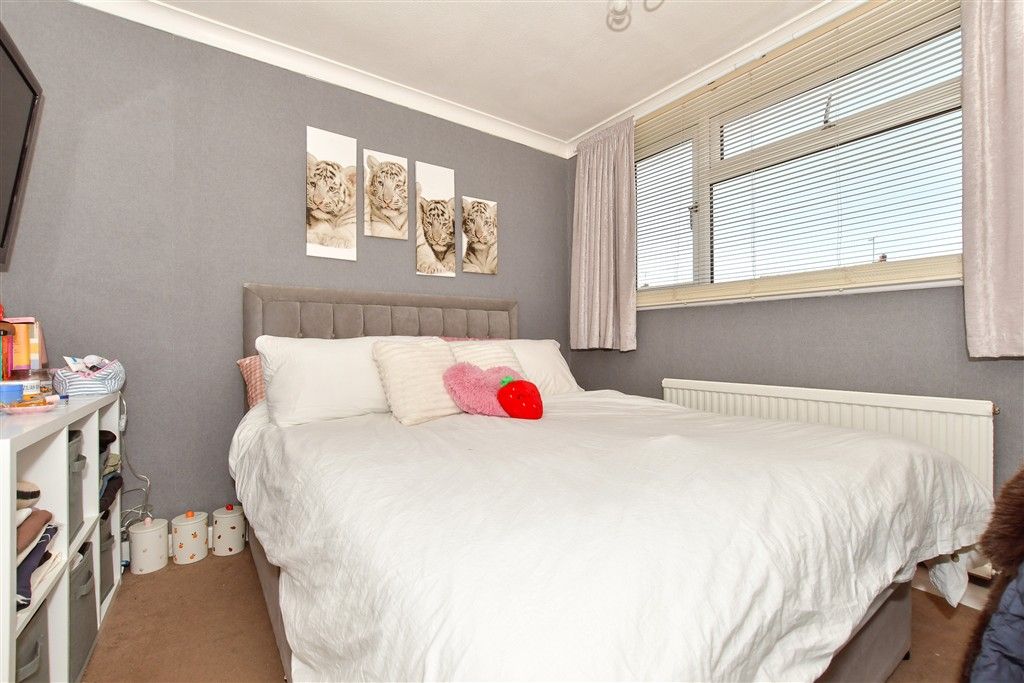 Property photo 2 of 11 Bedroom