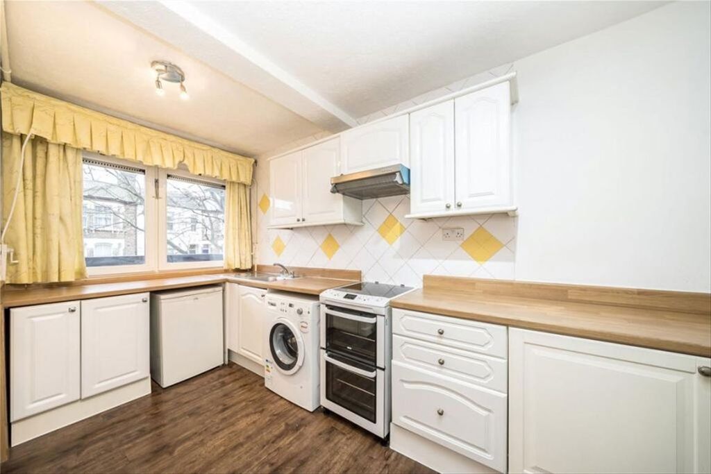 Property photo 2 of 6