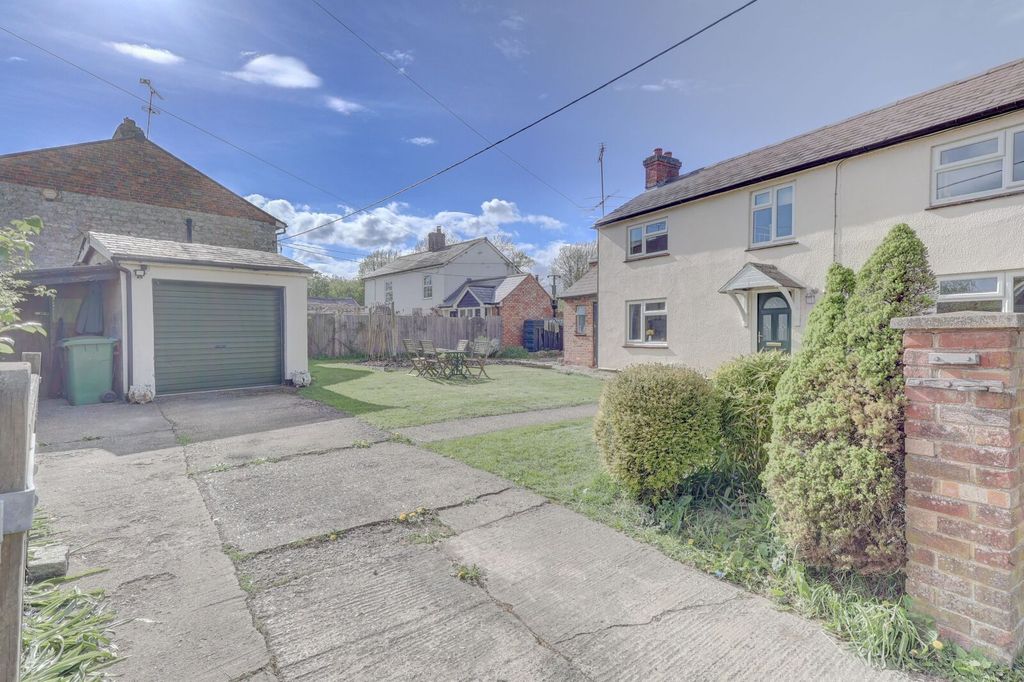 Property photo 1 of 18 Picture No. 28