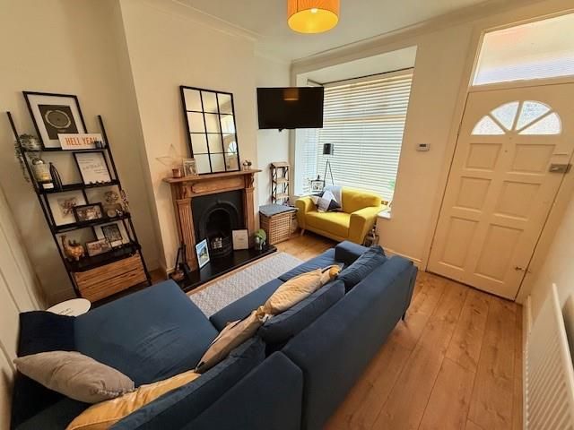 Property photo 3 of 21 5.Jpg