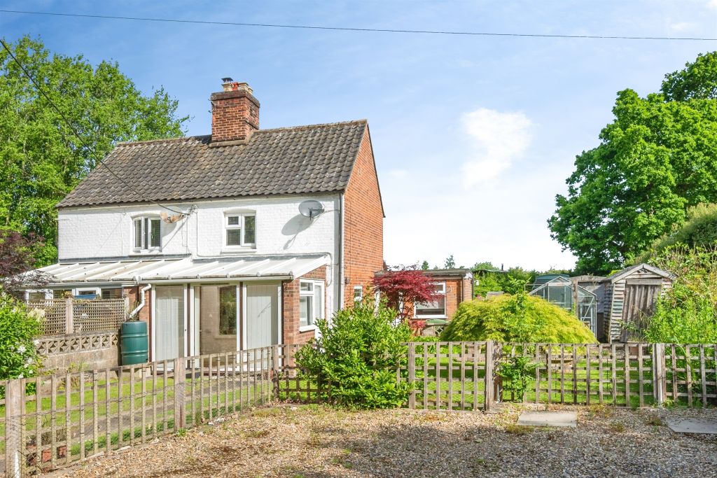 Property photo 1 of 18