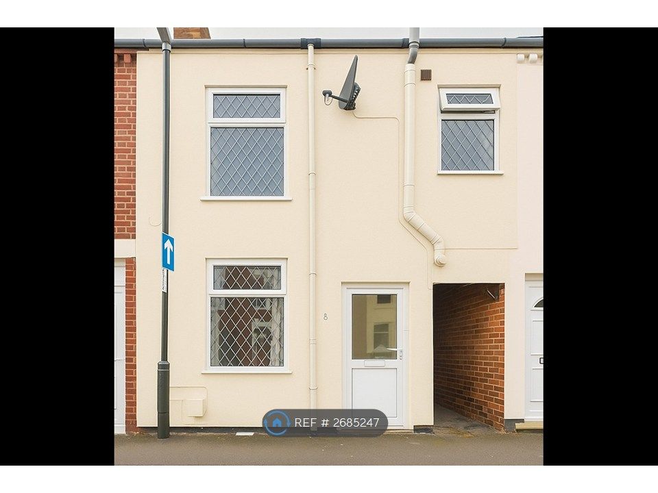 Property photo 1 of 11 Front