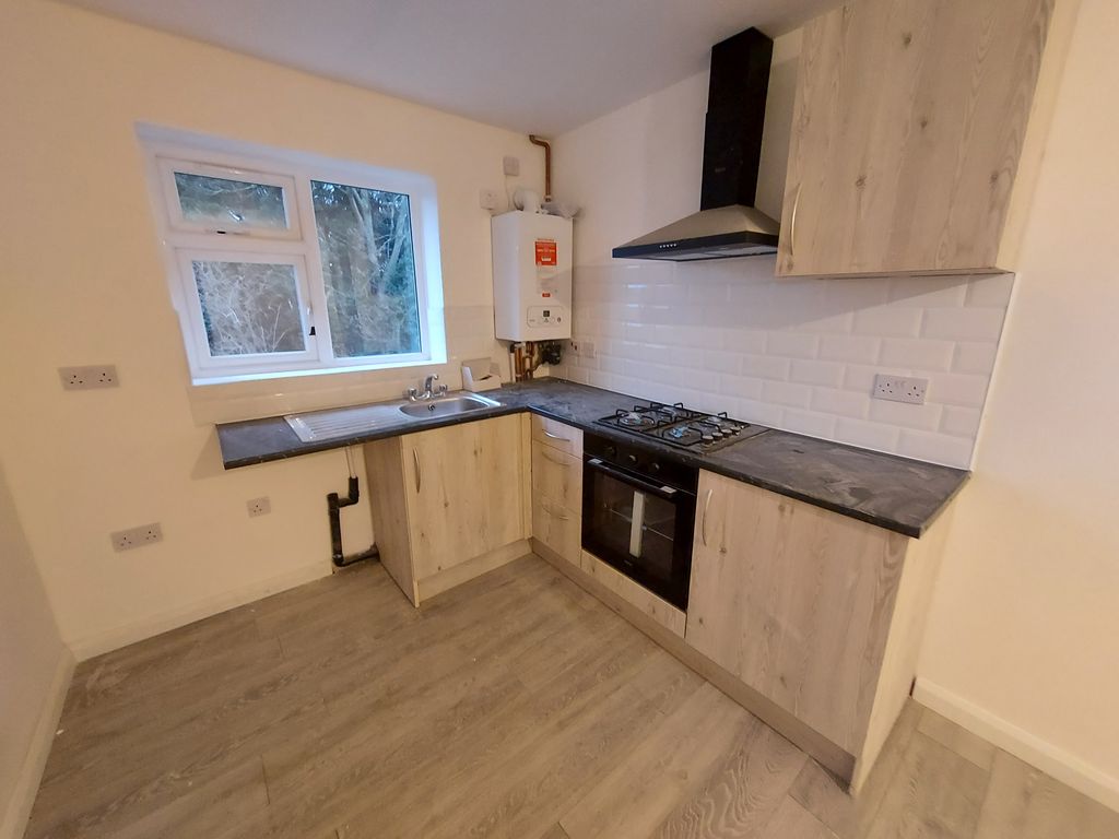 Property photo 1 of 5 Kitchen