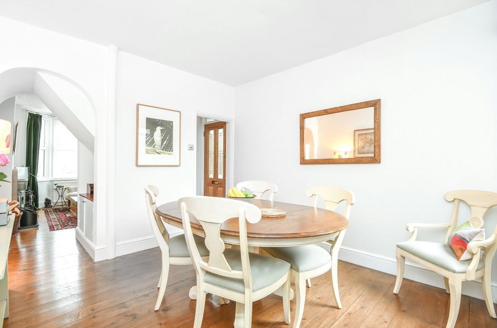 Property photo 3 of 9 Dining Room