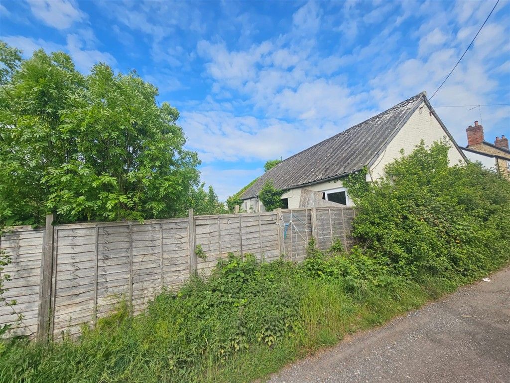 Property photo 3 of 6