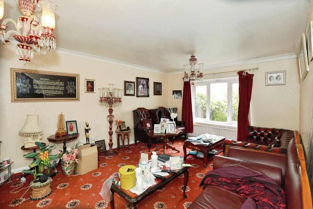 Property photo 3 of 13 Pbox-Img.Jpg