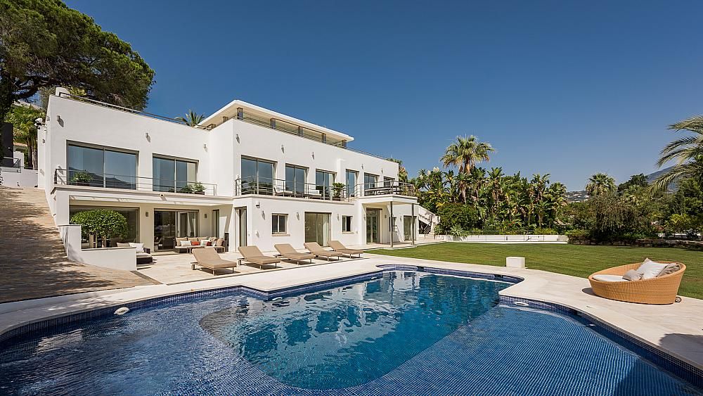 Property photo 1 of 45 Villa Katerina