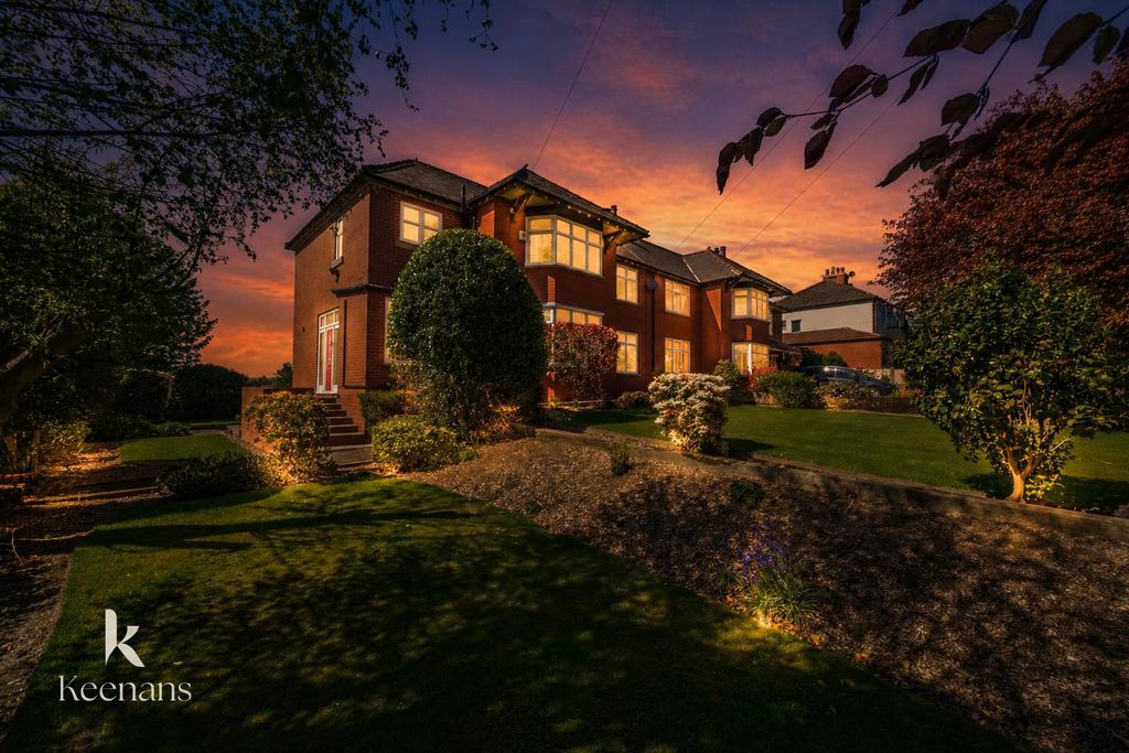 Property photo 1 of 71