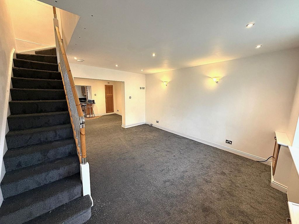 Property photo 2 of 16 2.Jpg