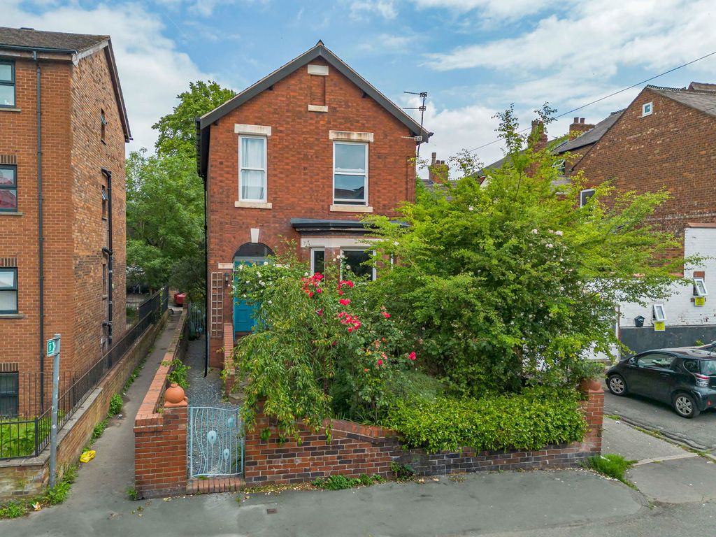 Property photo 1 of 22