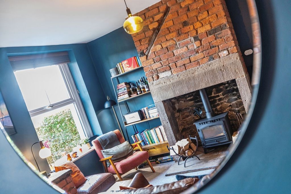 Property photo 3 of 20 Pbox-Img.Jpg