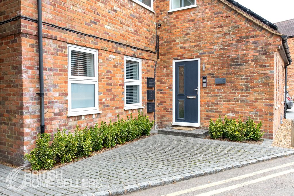 Property photo 3 of 15 Picture No. 04