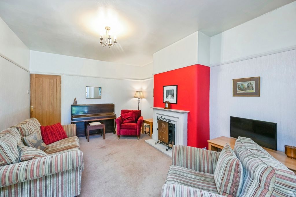 Property photo 2 of 18 Pbox-Img.Jpg