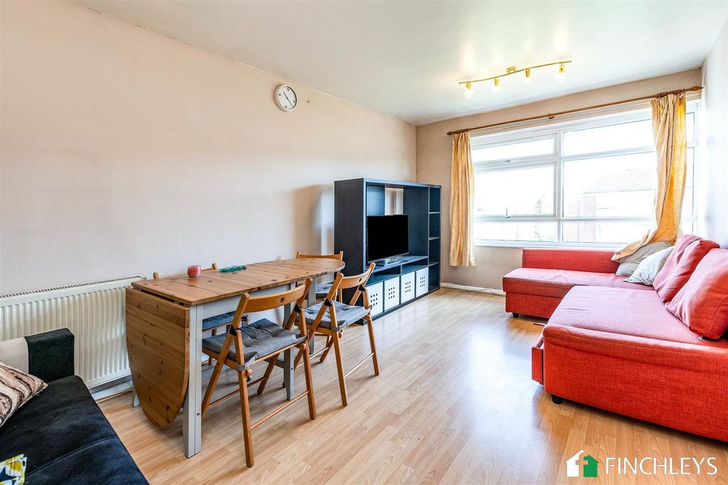 Property photo 1 of 10 7Themeadlondonn28Ld-14.Jpg