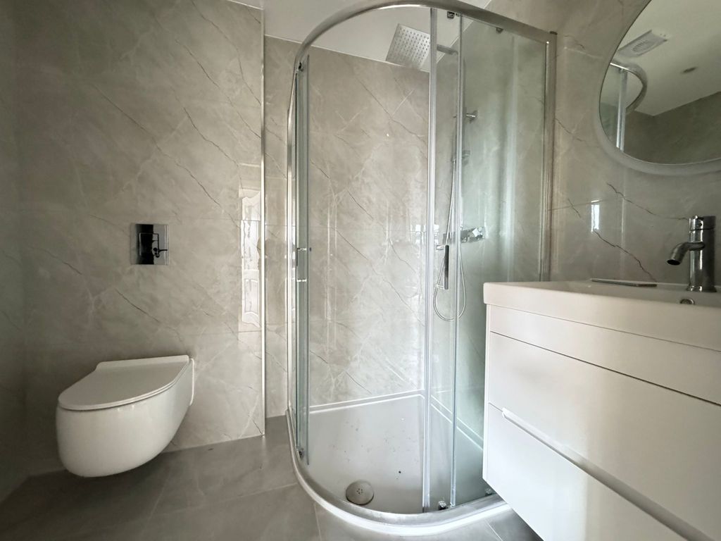 Property photo 3 of 4 Gallery