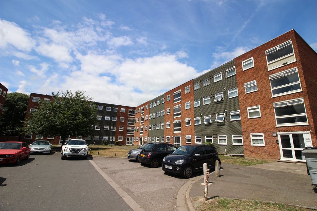 Property photo 1 of 7