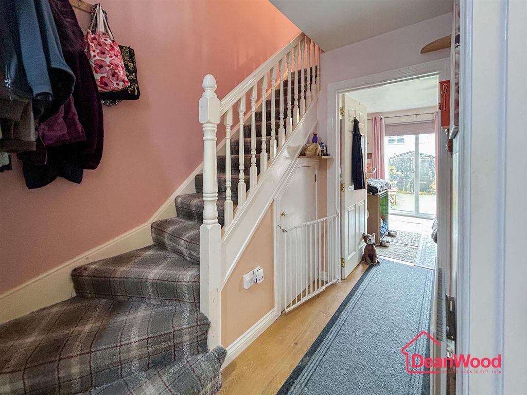 Property photo 3 of 19 Untitled-226.Jpg