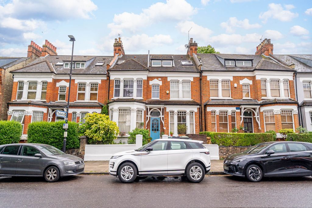 Property photo 3 of 13 Ndb06249-Edit