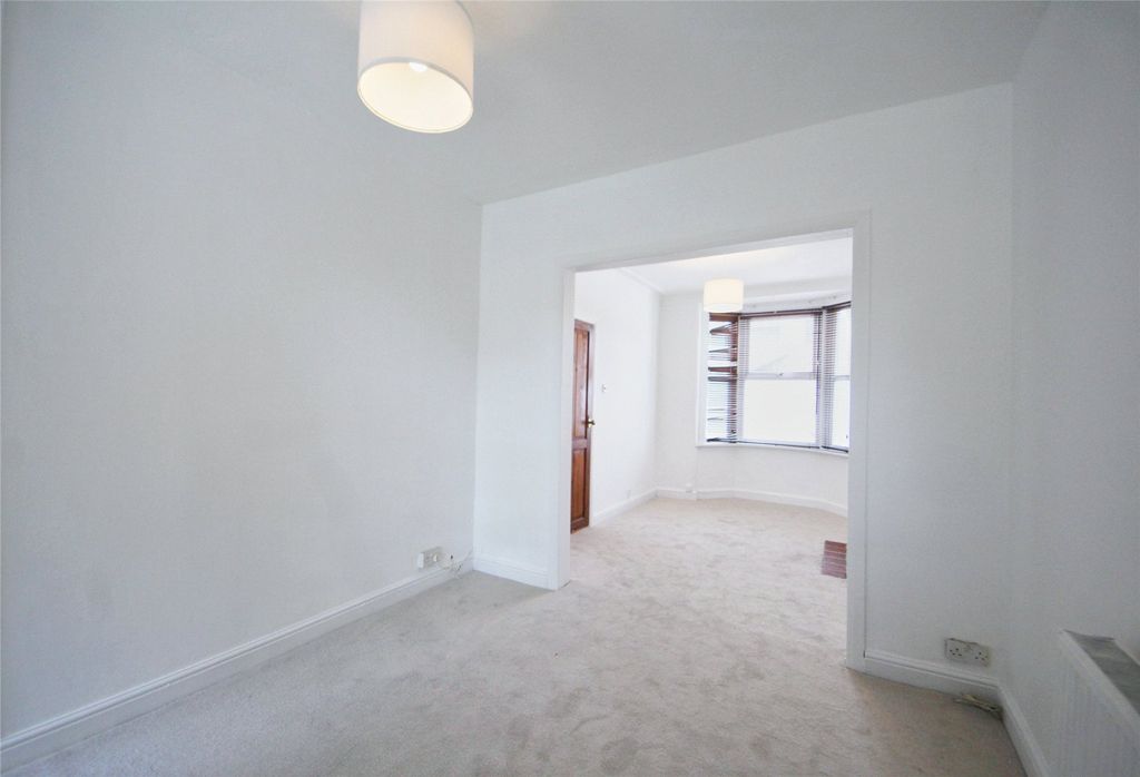 Property photo 3 of 15 Picture No. 15