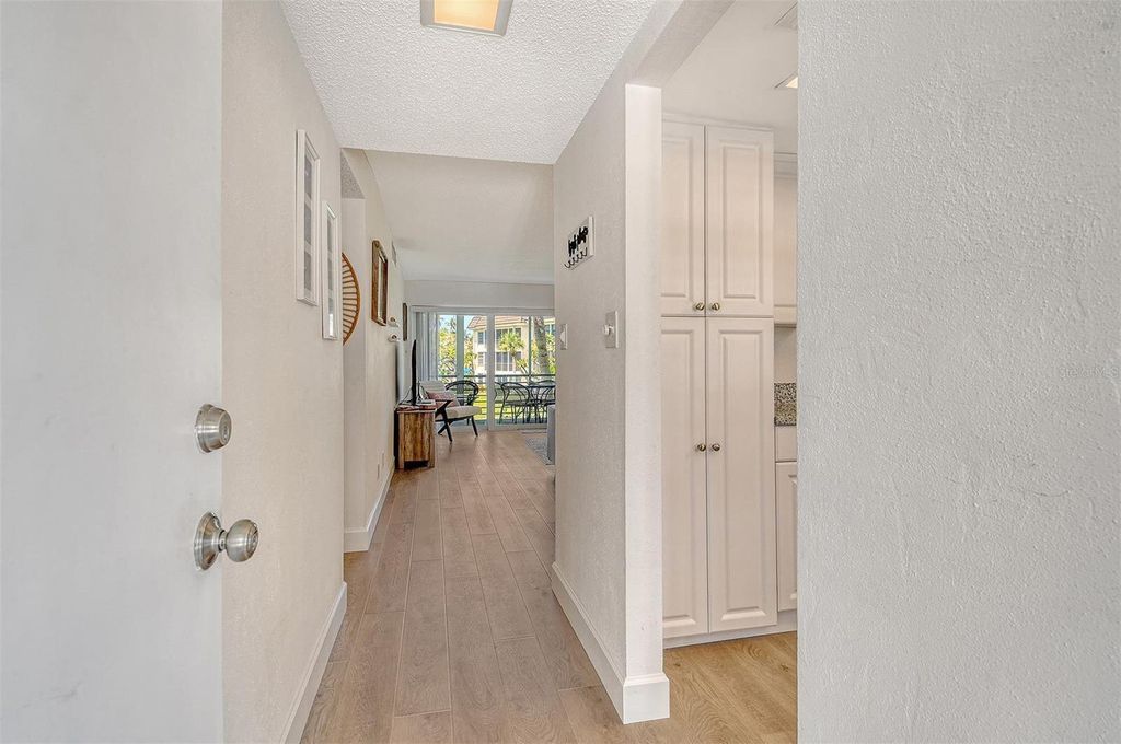 Property photo 3 of 19 <Alttext/>
