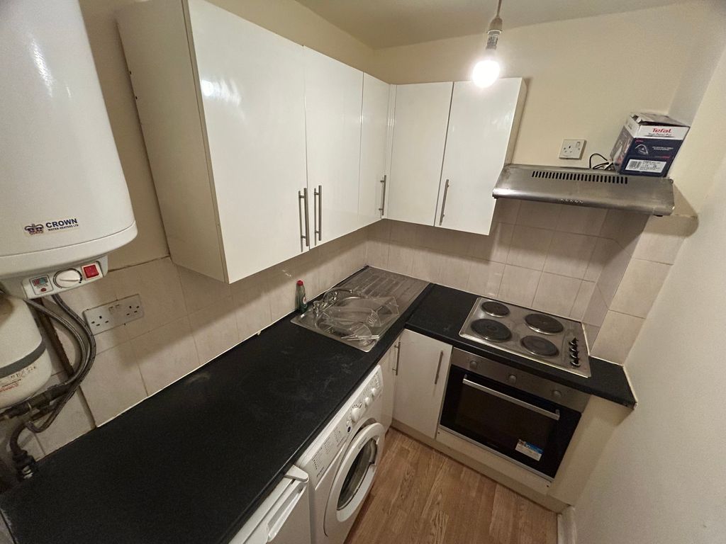 Property photo 2 of 6 Img_1993